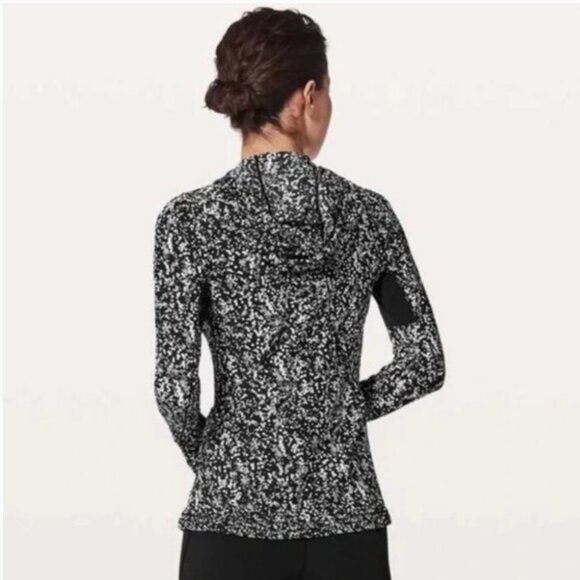 Lululemon Water Bound Hoodie, Chirasu Black White, 6 - Picture 2 of 8